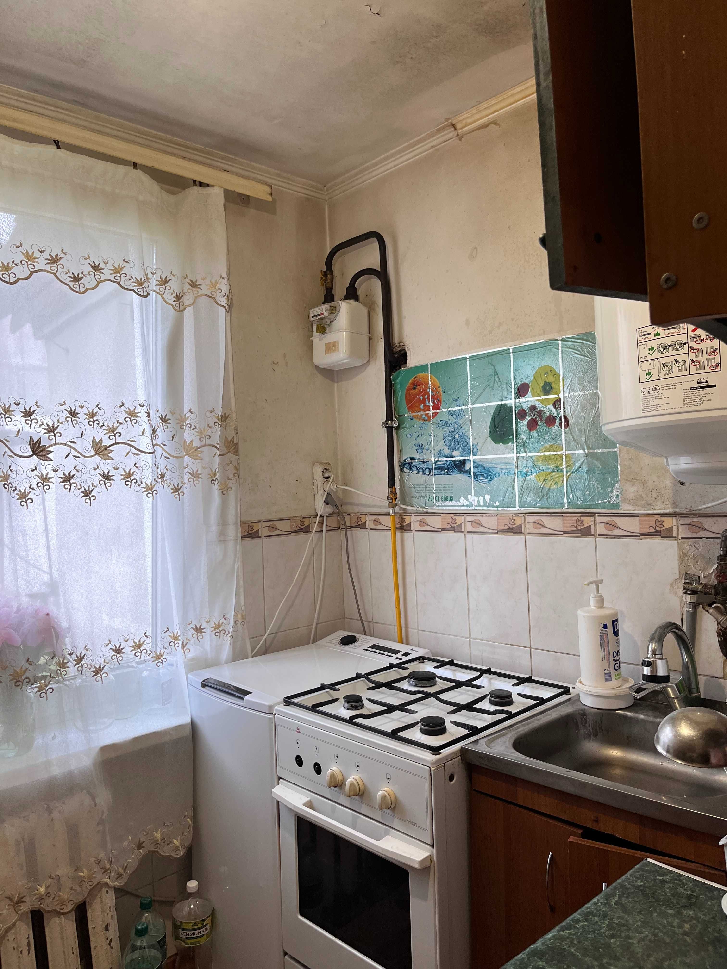 2 кімнатна квартира у тихому районі