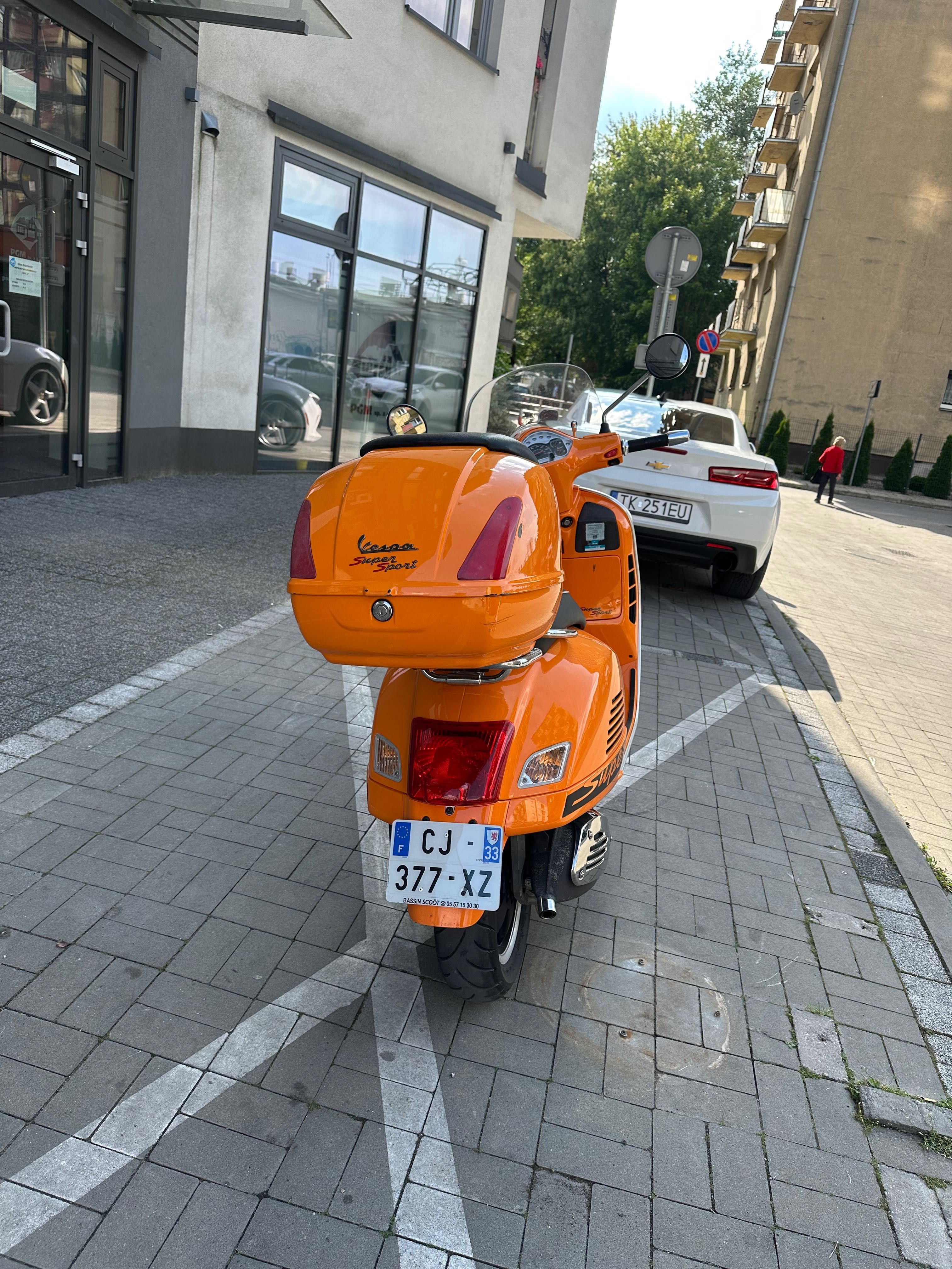 Vespa 125cm super sport