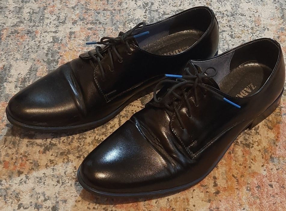 Eleganckie półbuty czarne Zadora, wzór 560, roz. 39
