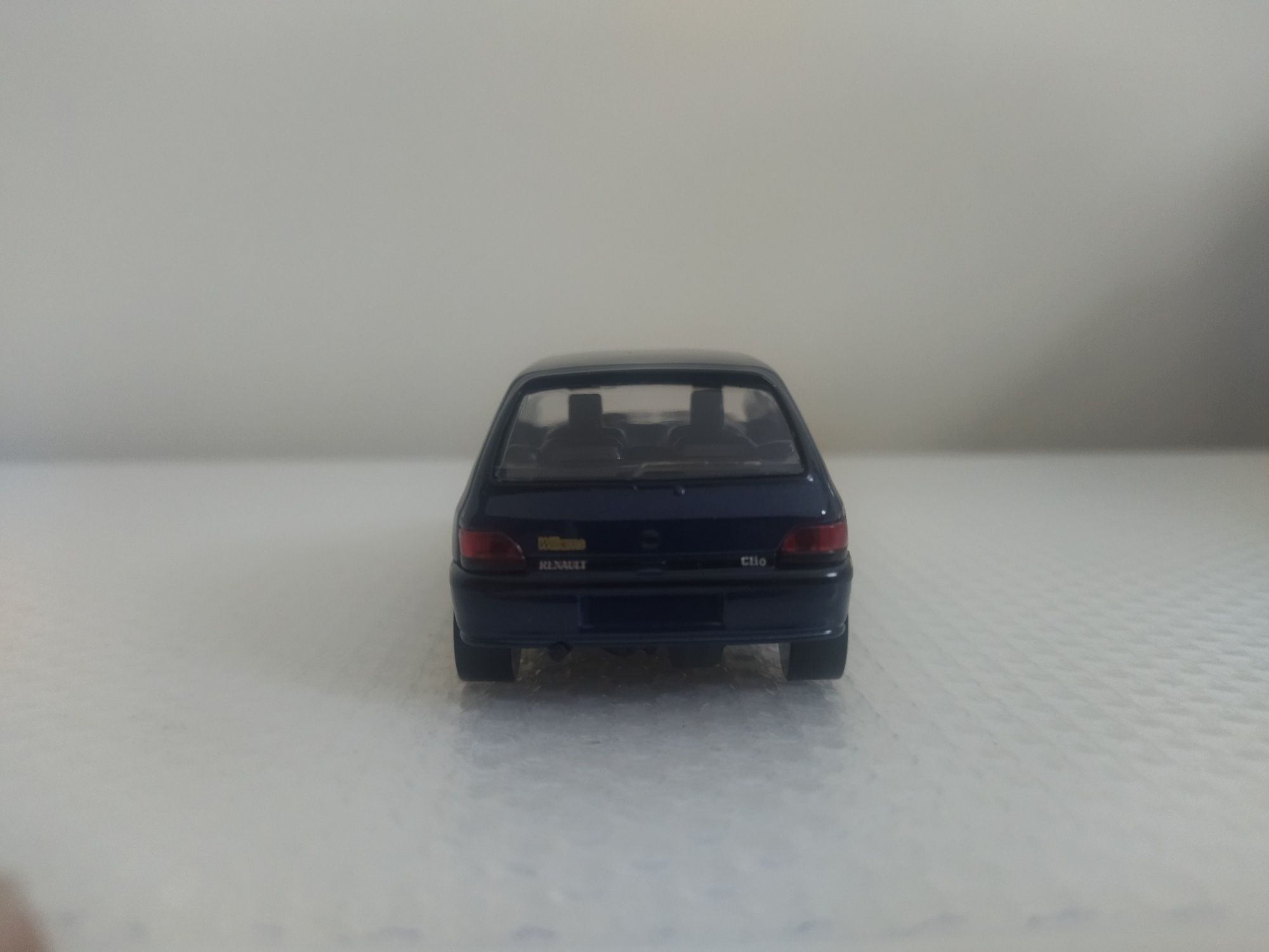 Miniatura Renault Clio Williams 1/43 Nova