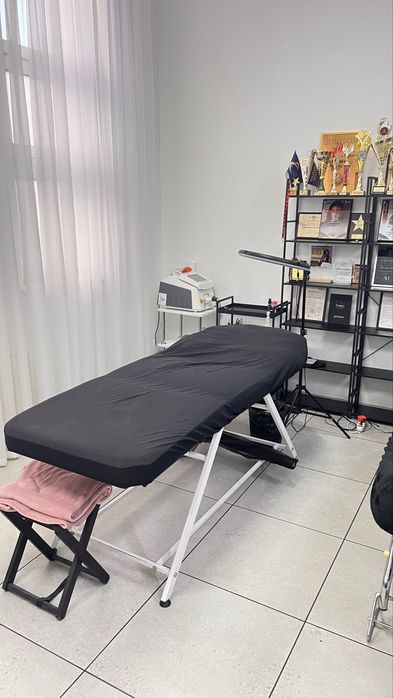 Робоче місце майстрам в салоні краси