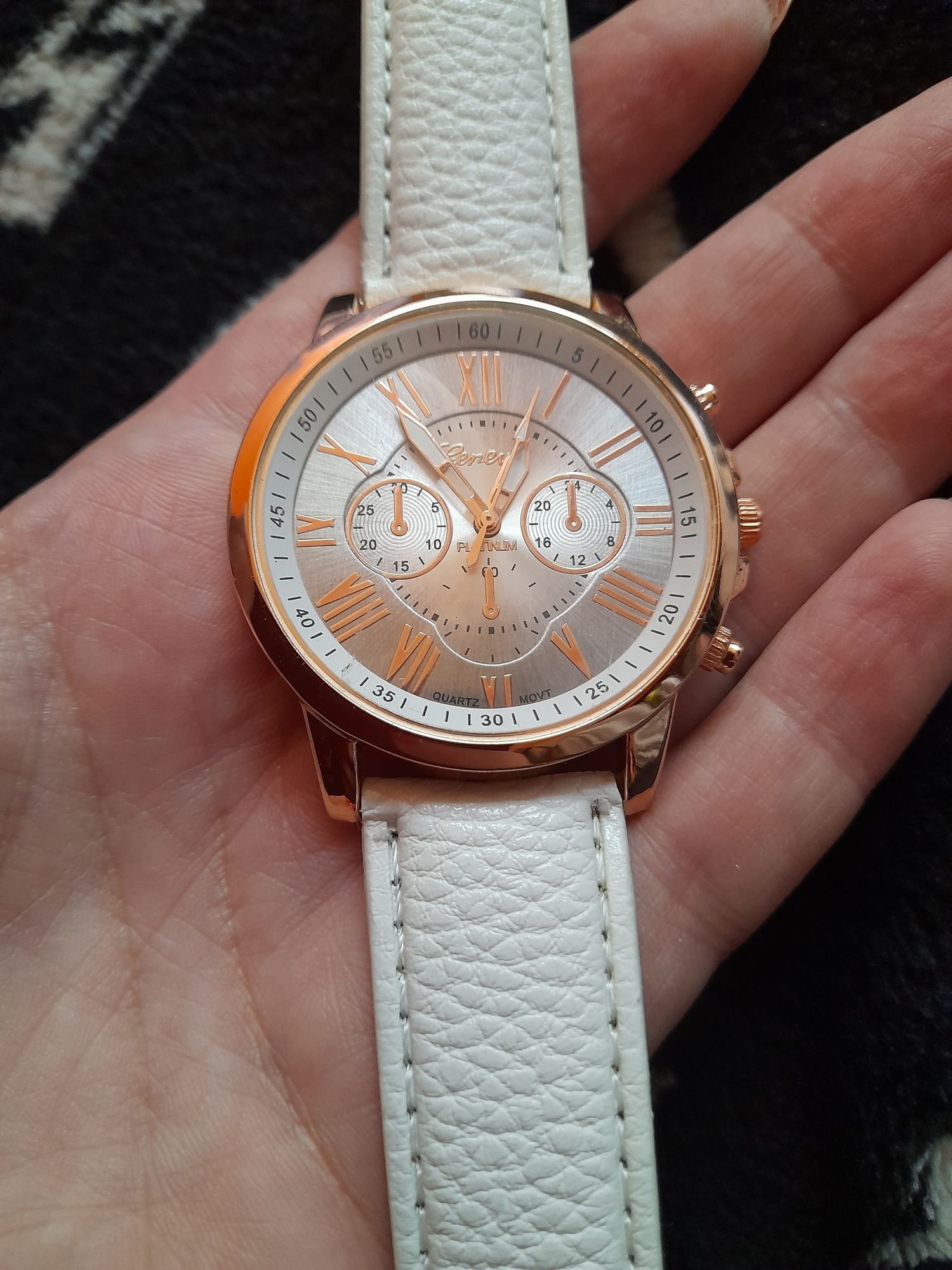 Zegarek damski nowy