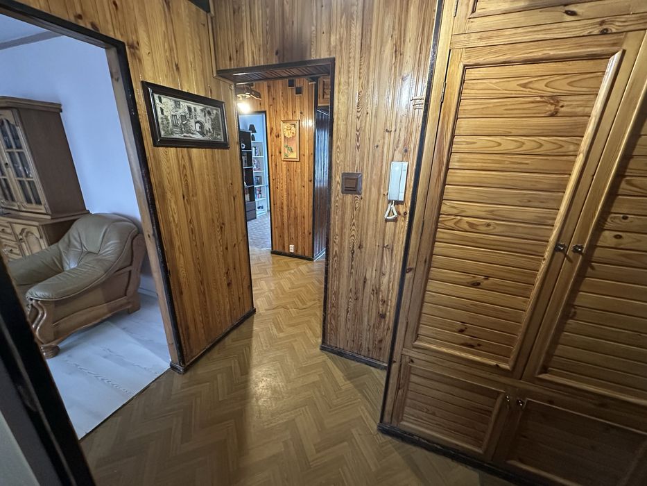 Mieszkanie 4 pokojowe dobra lokalizacja 2 piętro