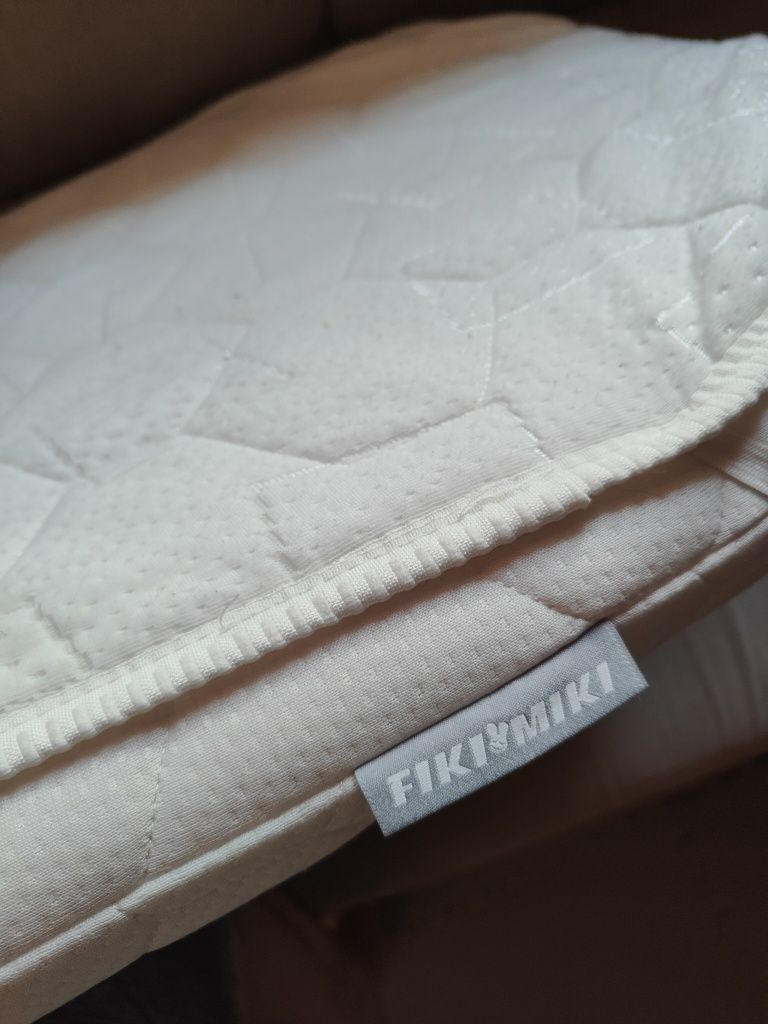 Łóżeczko dostawne MoMi Smart bed 4 w 1 + materac