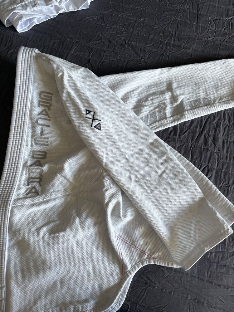 Kimono Gracie Barra x Vanguard Quase novo 2024
