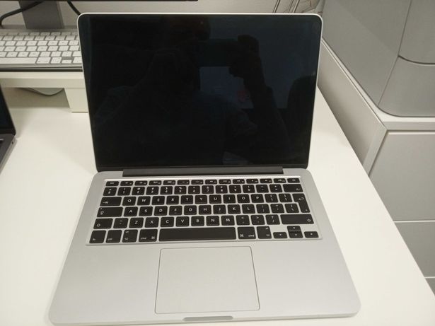 MacBook Pro A1502 /i5 2,7Ghz/8GB RAM/128 GB/2015r