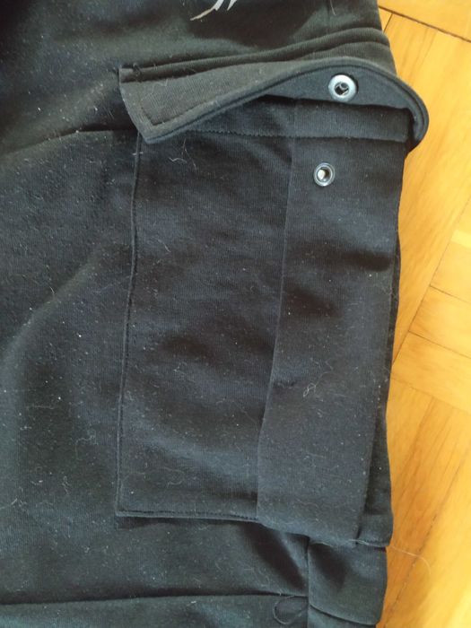 Czarne, dresowe spodnie bojówki C&A rozmiar XL