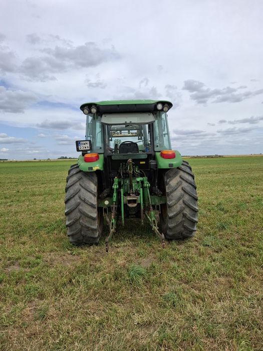 John Deere 5820 92km