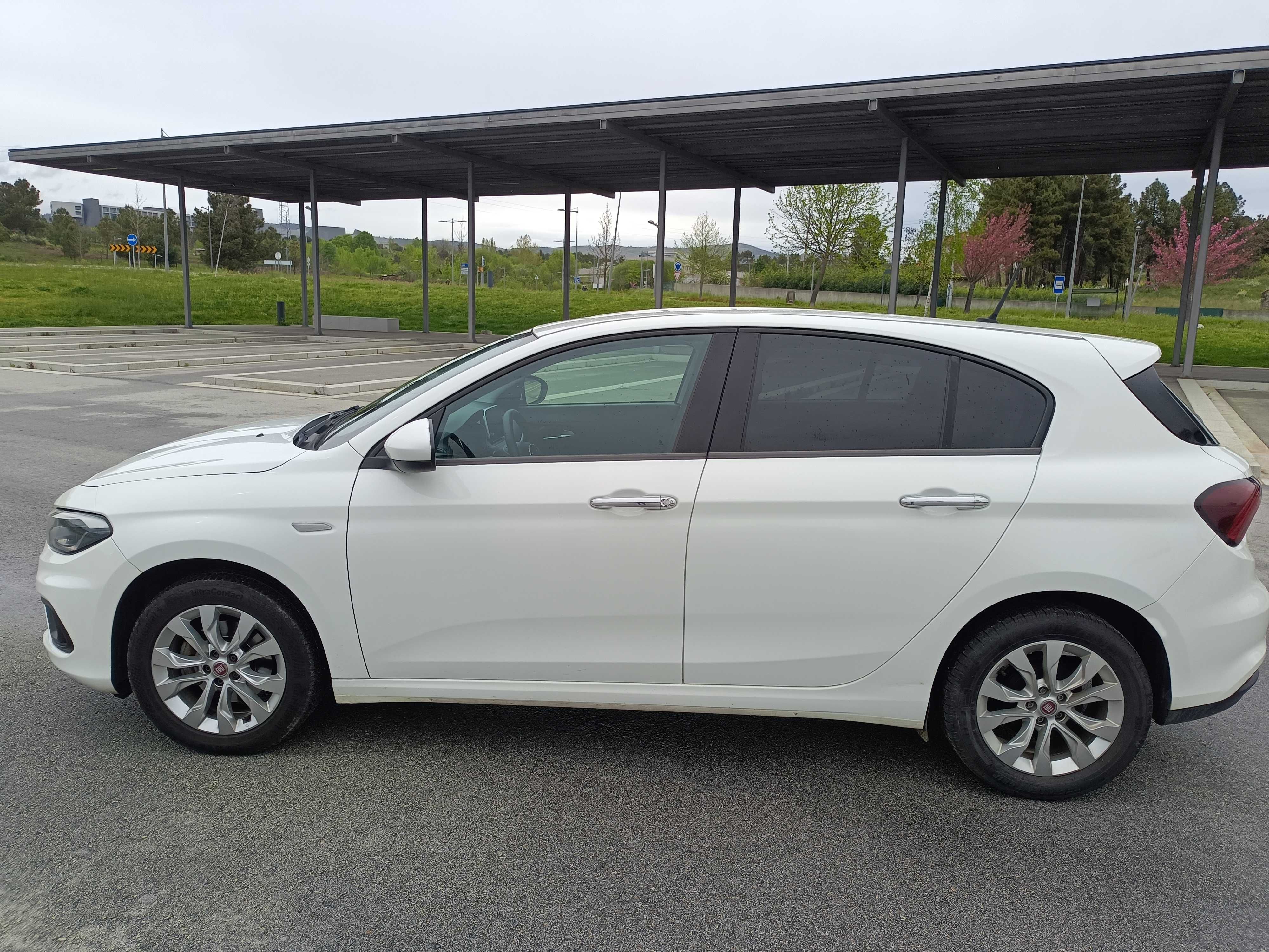 Fiat Tipo 1.3 M-Jet Lounge