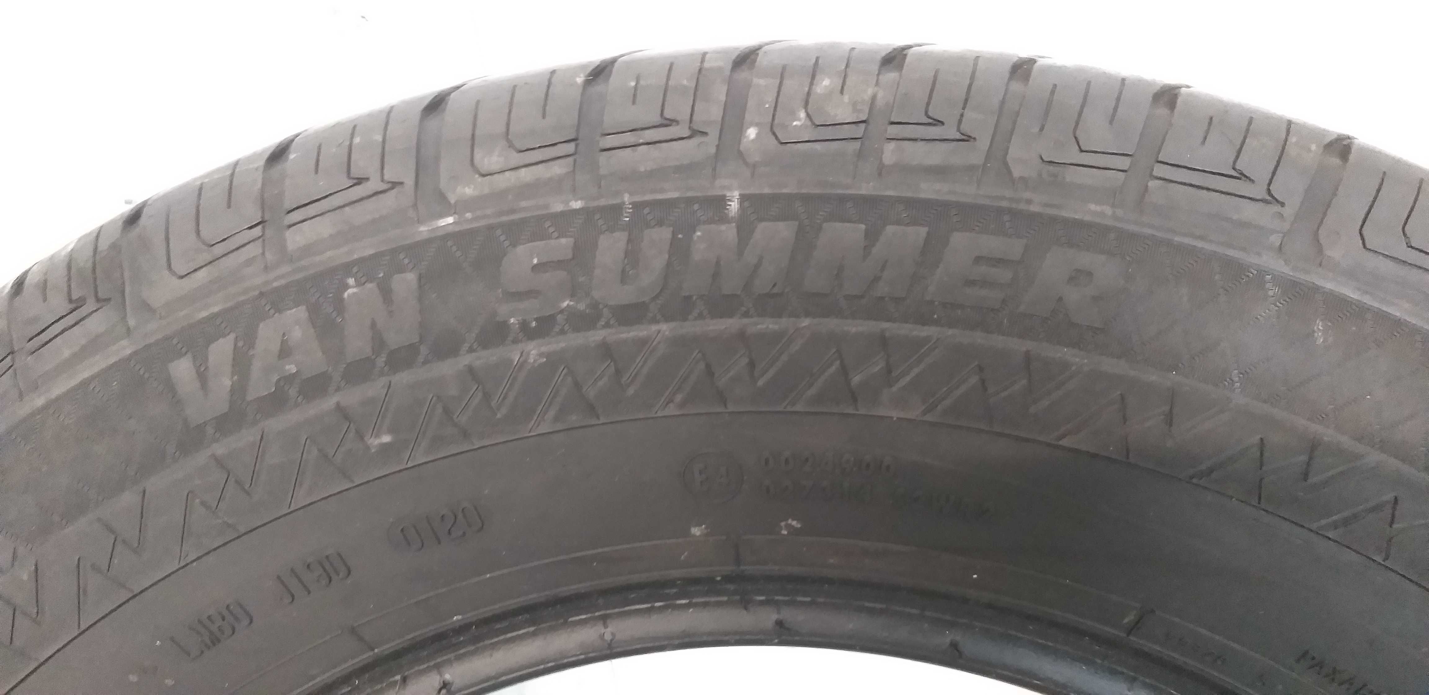Szt2435M Sztuka 235/65R16C  Paxaro Van Summer 2020 rok