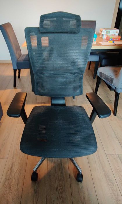 Fotel biurowy ergonomiczny Grospol IOO BS KMD31