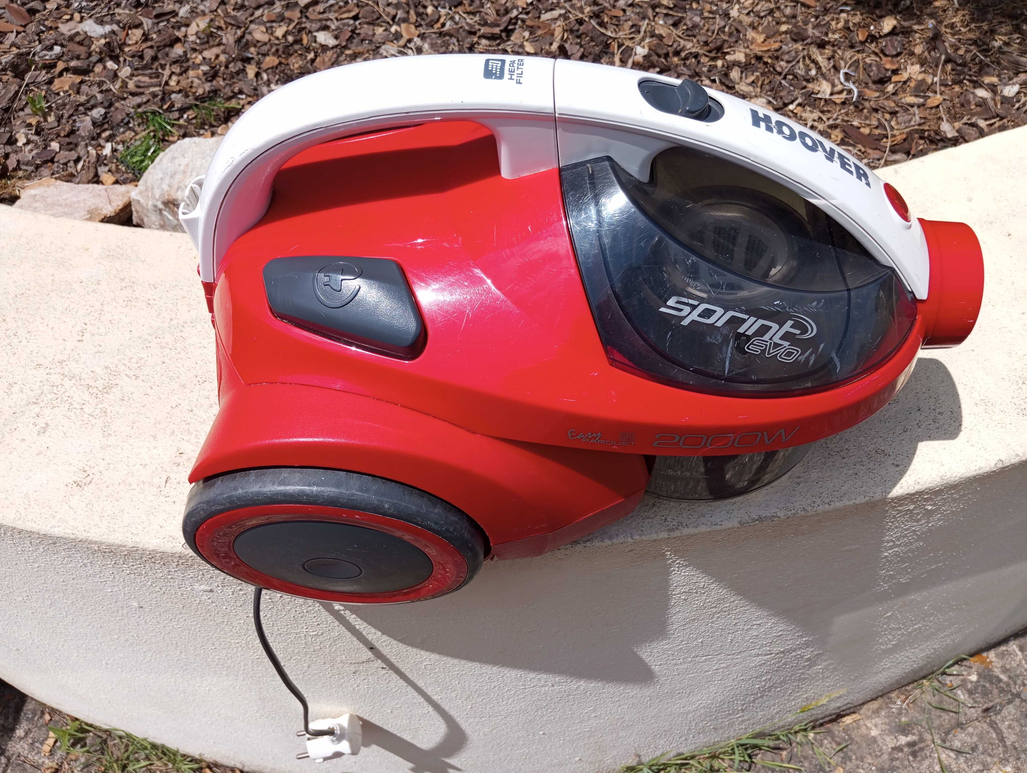 Aspirador Hoover sprint Evo avariado