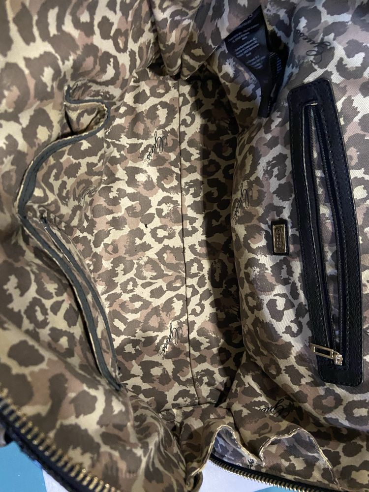 Mala de mão marca Guess