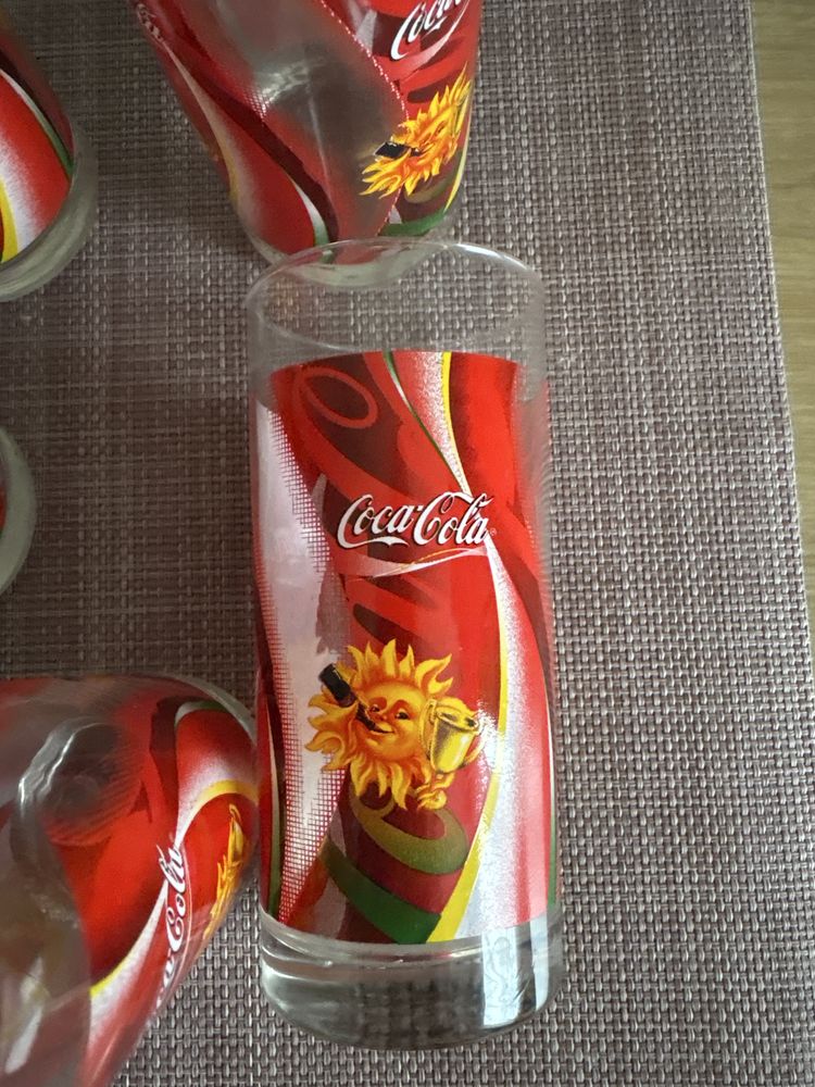 Szklanki Coca Cola