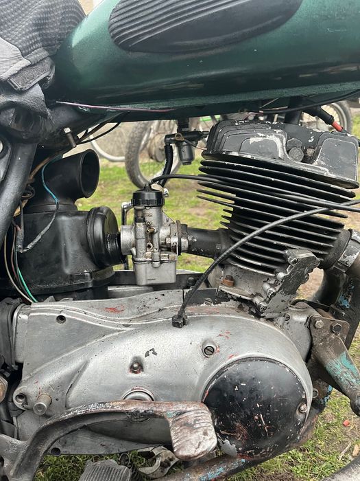 Продам Иж планета 3 срочная продажа