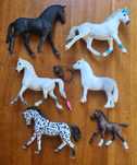 Zestaw schleich figurki konie koniki