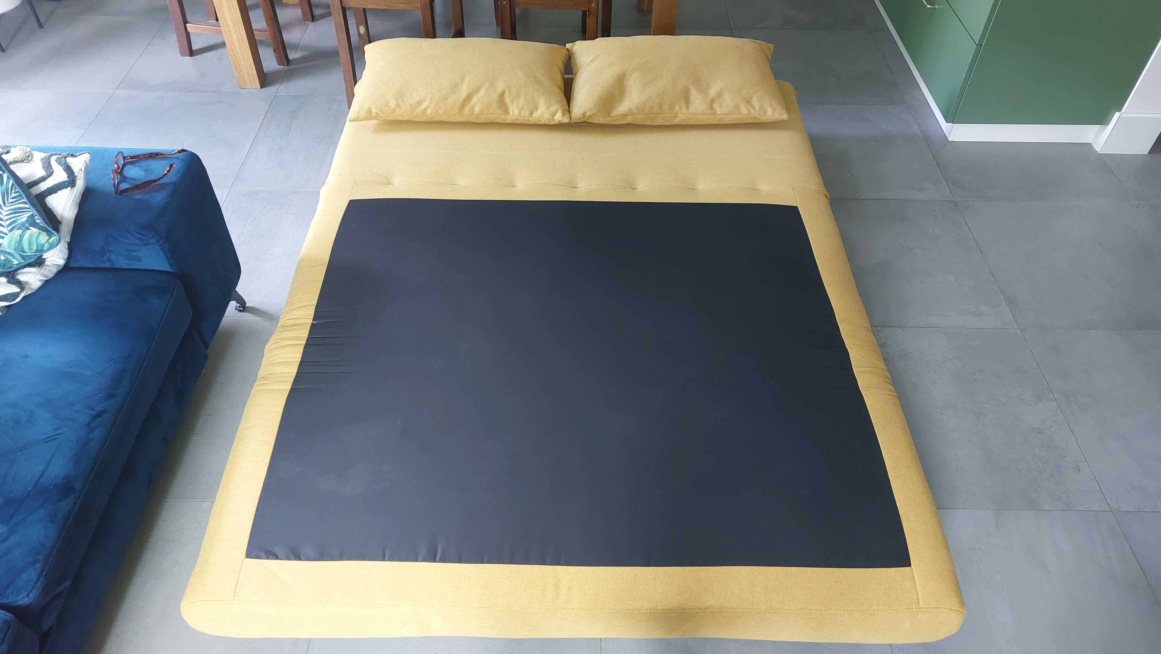 Sofa dwuosobowa z funkcją spania