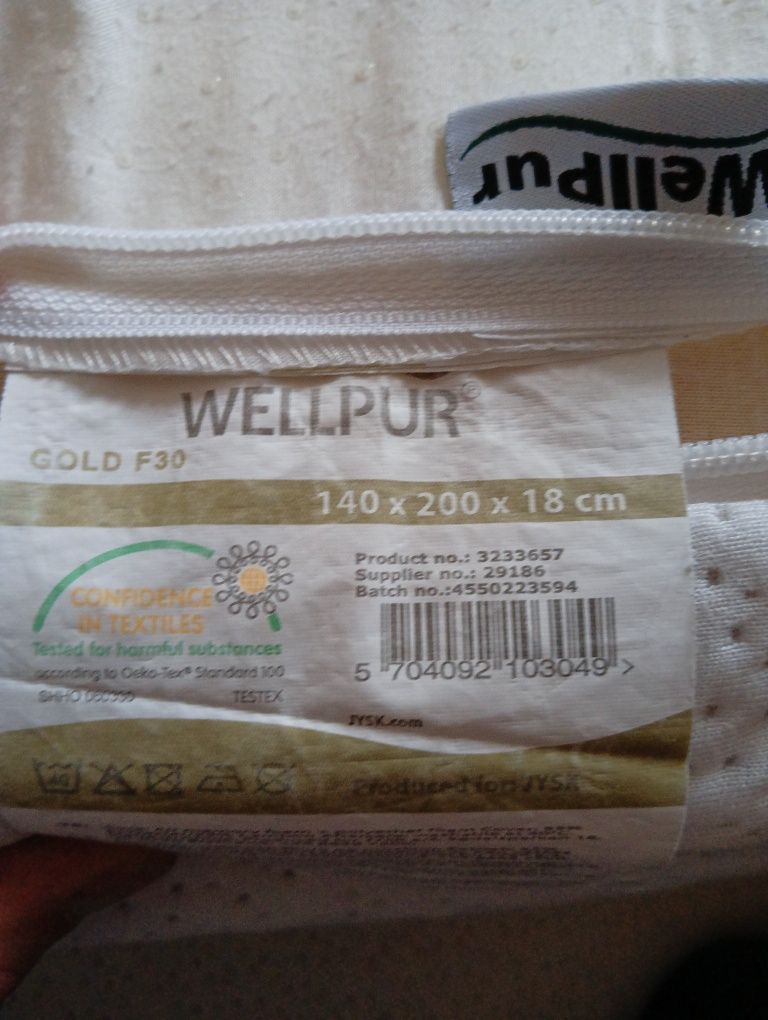Materac WellPur F30 140x200x18 cm