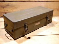 Wojskowa IZS Skrzynia Metalowa Z Uchwytem 52x20x14cm