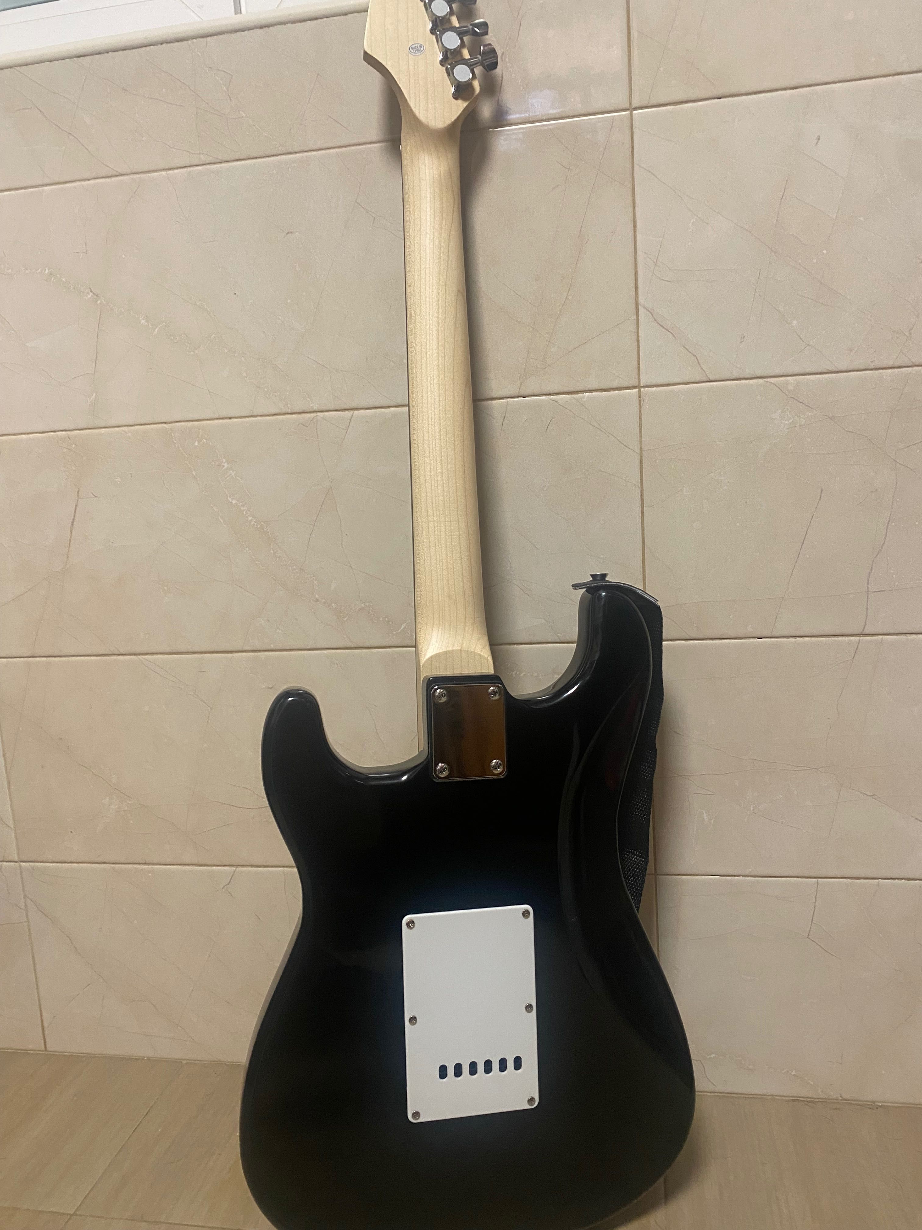 Guitarra elétrica