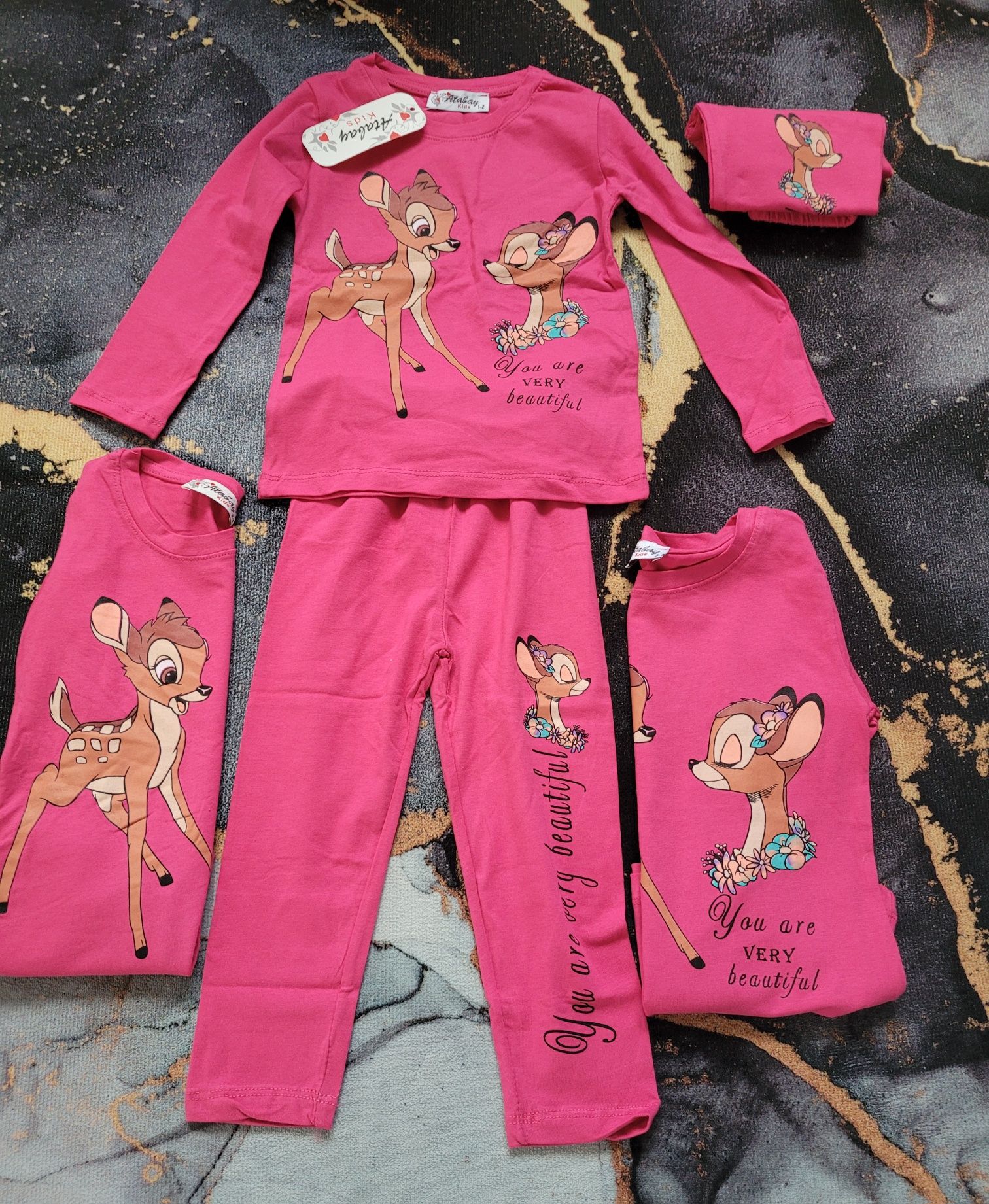 Komplet  bambi 92/98
