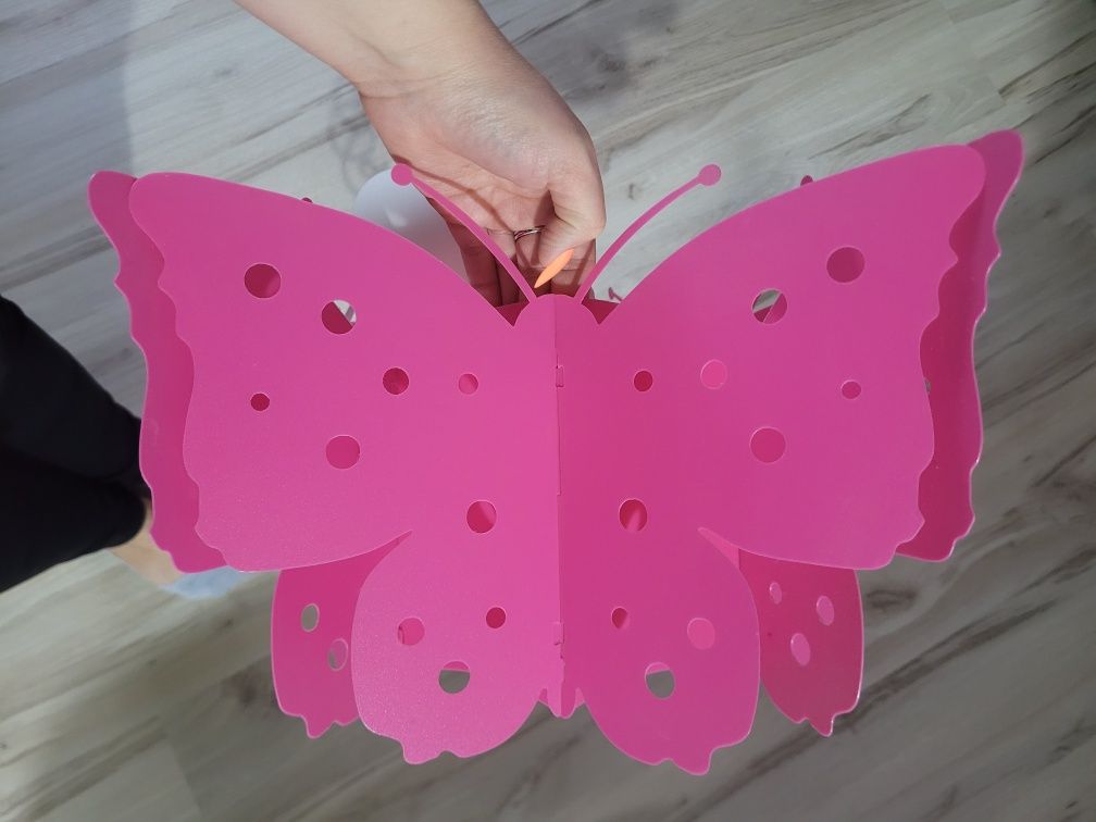 Lampa sufitowa motyl do pokoju dziewczynki