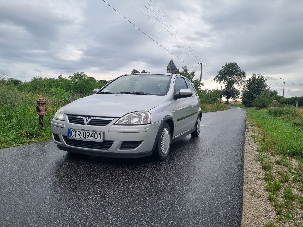 Opel Corsa C 1.0 benzyna