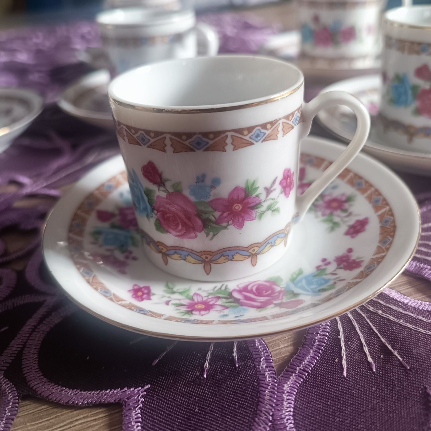 Mini filiżanki z chińskiej porcelany