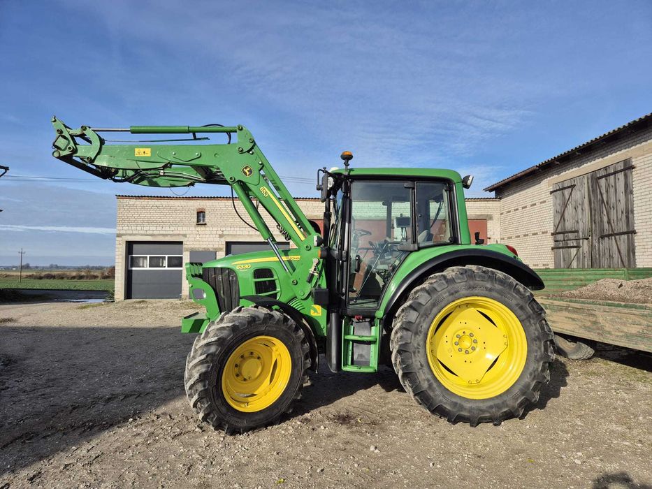 John deere  6330 Premium z ładowaczem