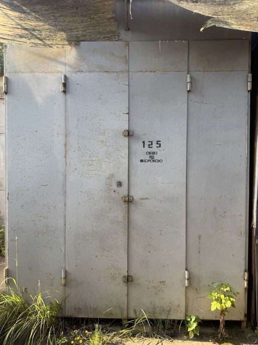 Металева будка продаж