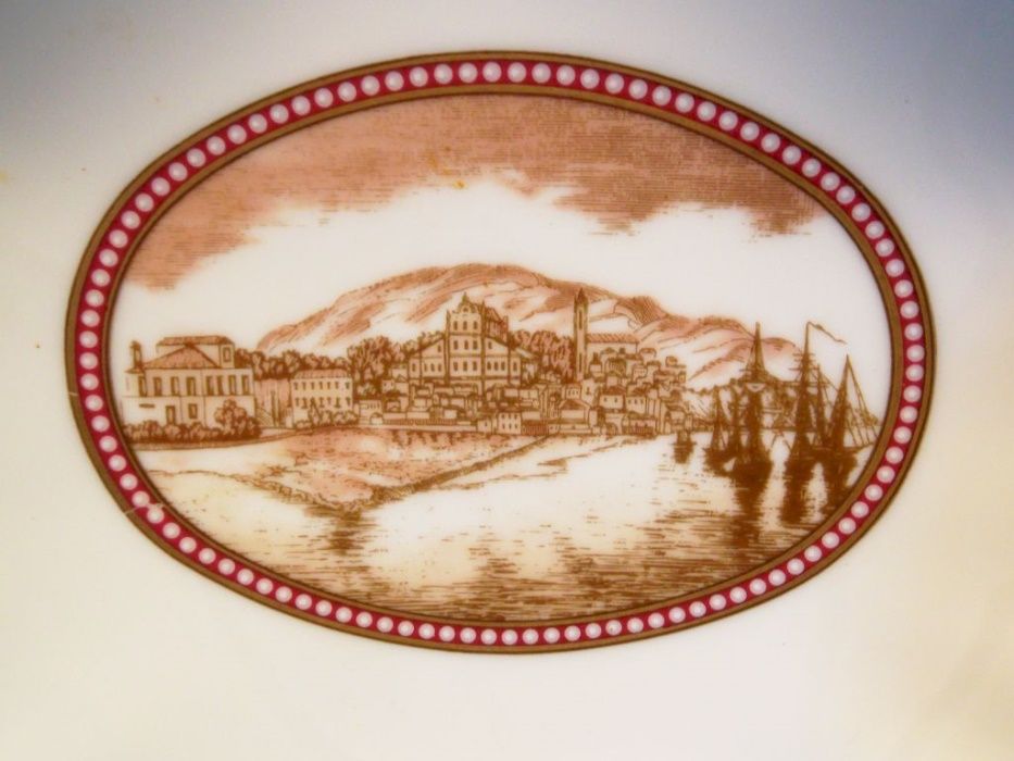 fantástica taça-porcelana Neoclassica-Vila Nova de Portimão Sec. XVIII