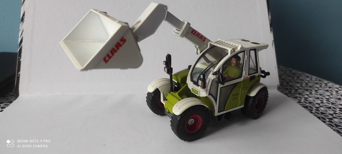 Model Siku Claas Targo C50