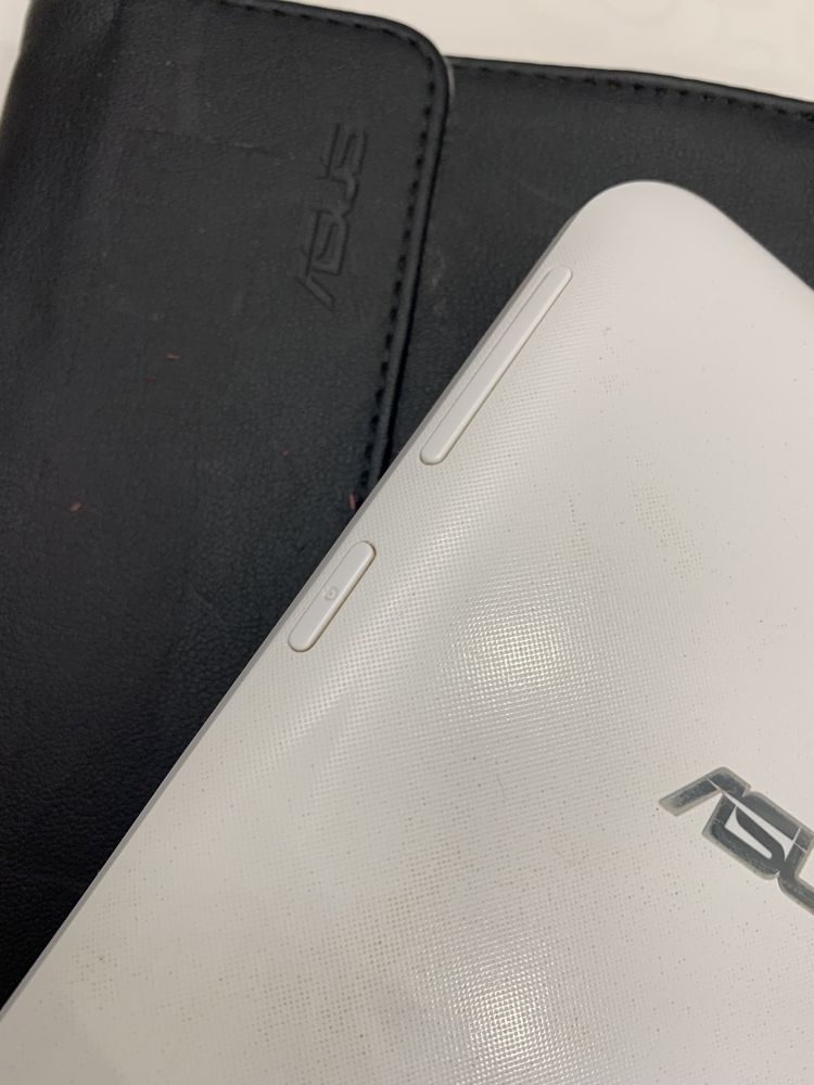 Планшет смартфон ASUS ZenFone Tablet 8”