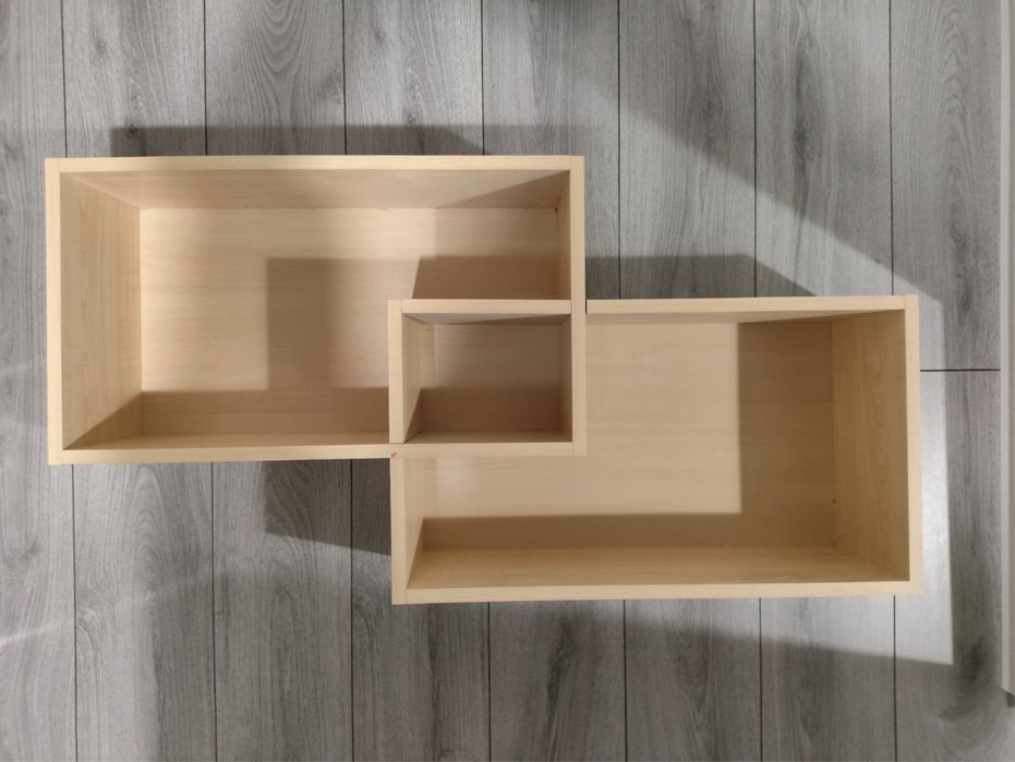 Поличка на стіну