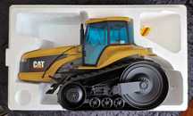 CHALLENGER 55 CAT 1:16 Tractor Traktor