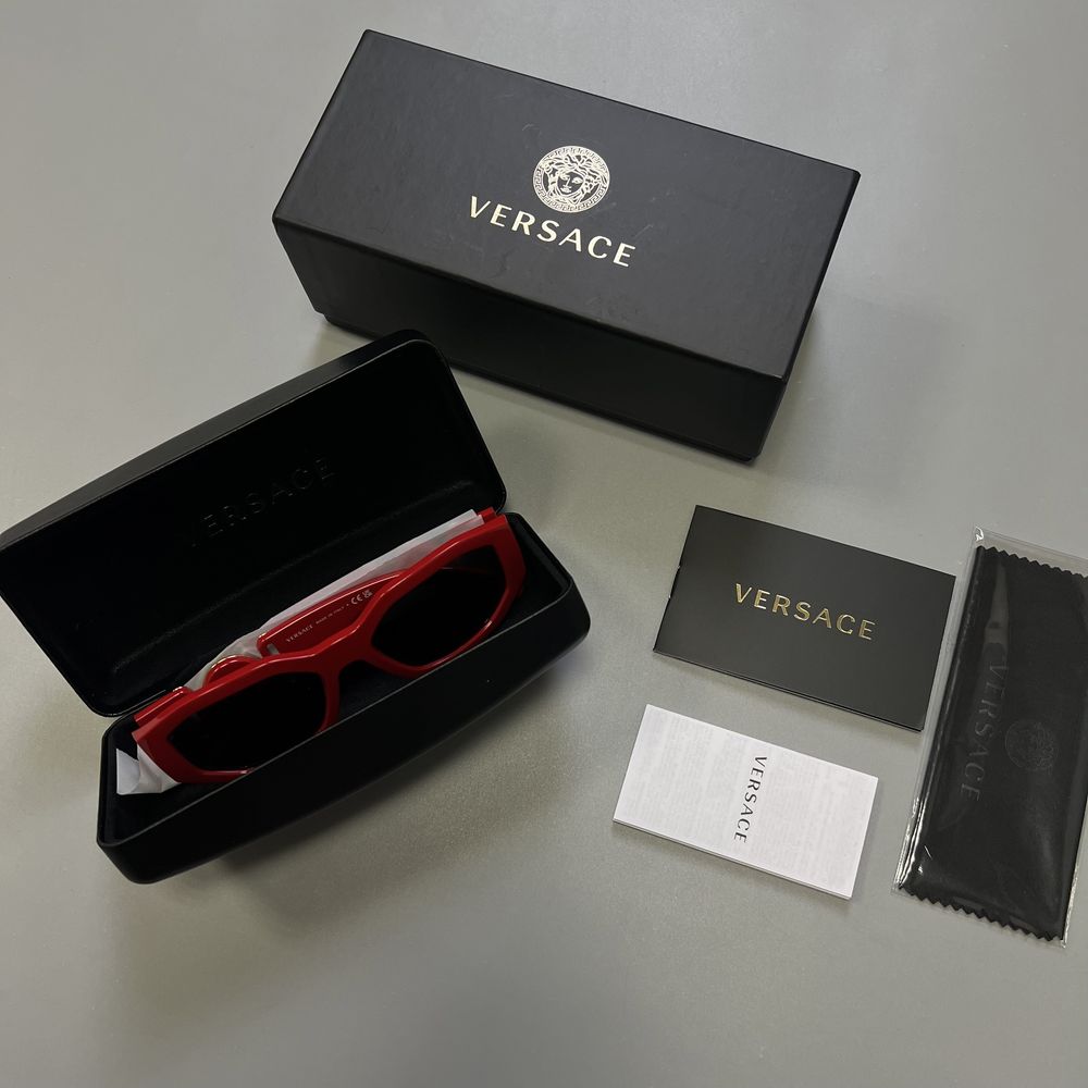 Versace MEDUSA Red оригинал новые солнцезащитные очки (NEW)