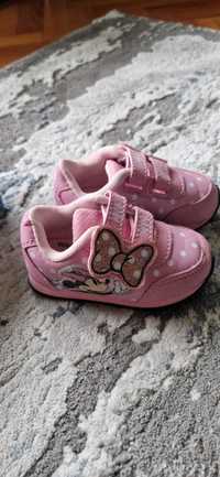 Buty Disney Minnie Mouse Różowe r. 21