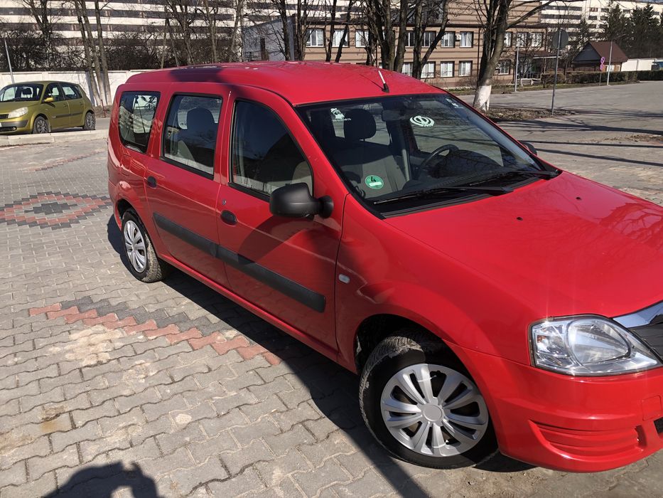 Продам дачія логан