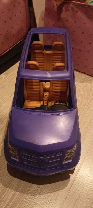 Auto dla lalki barbie