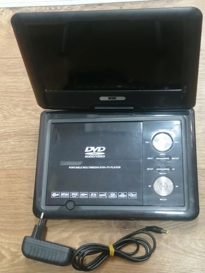 Dvd Проигрыватель Opera OP-1220D   (Reellex портативный DP-9207TVG