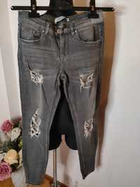 Spodnie jeansowe rozmiar xs, s