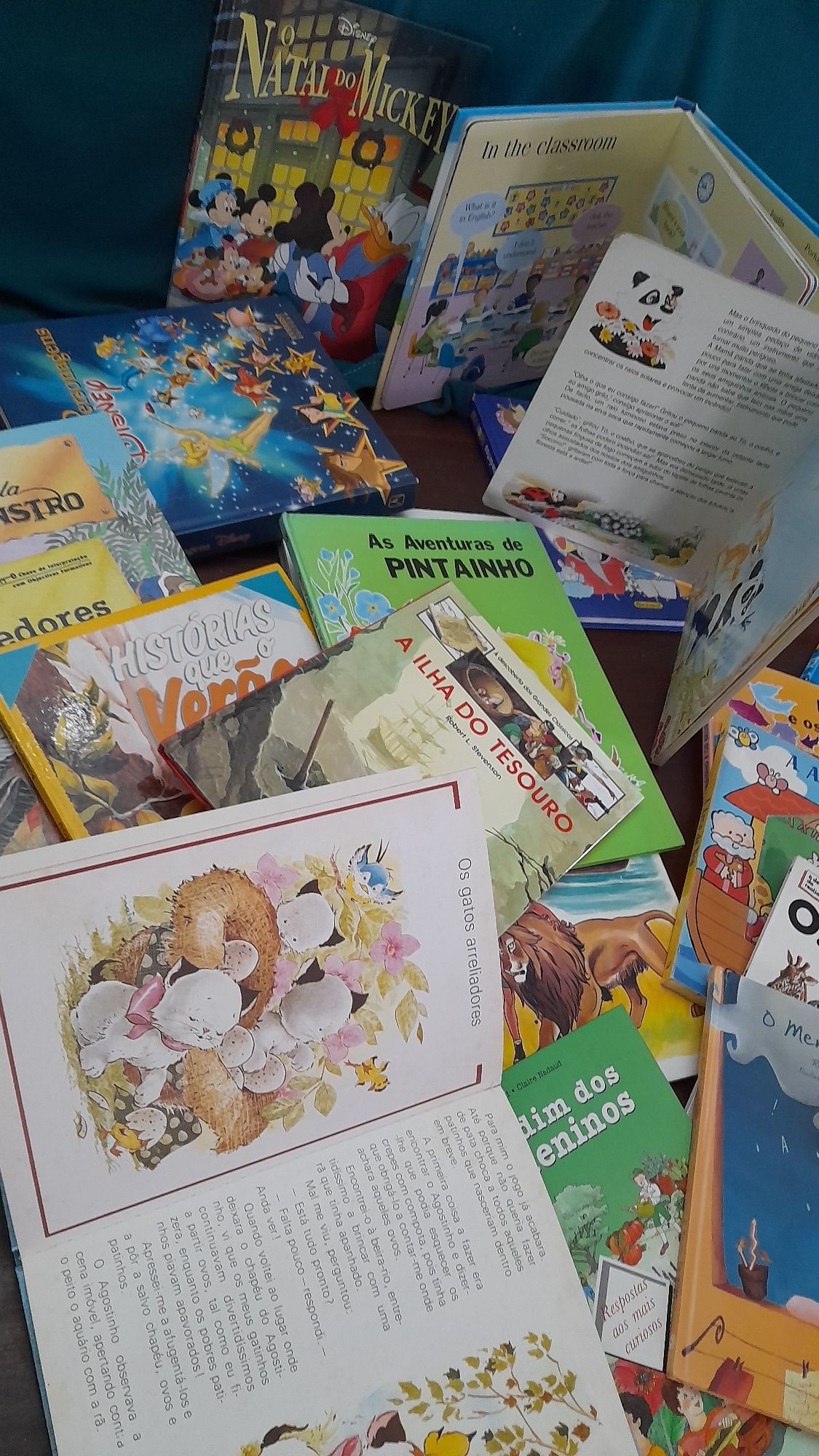 Lote de 20 Livros infantis