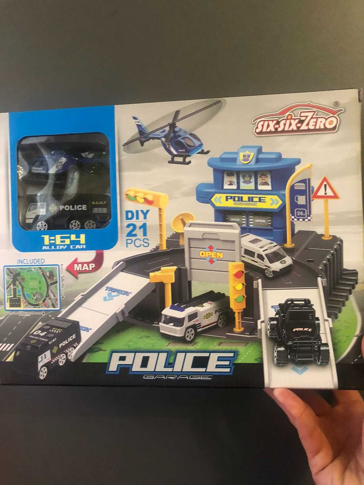 Парковка "Поліція", 21 ел, ігрове поле, машинка, гелікоптер, у коробці