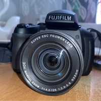 Цифровий фотоапарат fujifilm finepix hs35exr