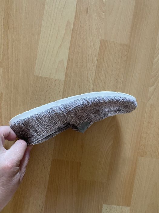 Еспадрильи дуже гарно виглядають на нозі