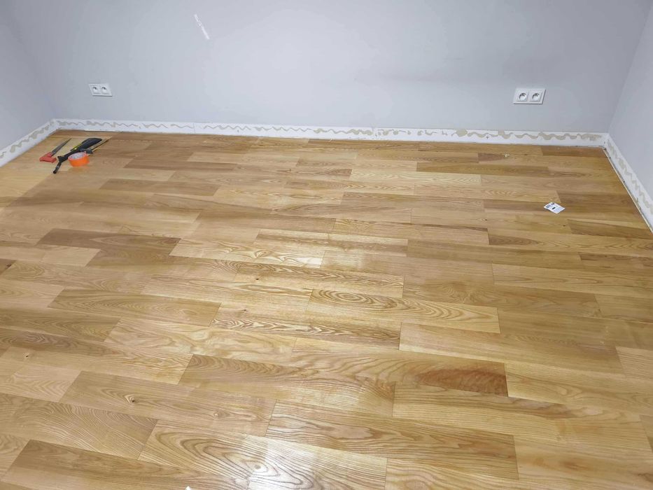 Podloga drewniana jesion 14x130x725