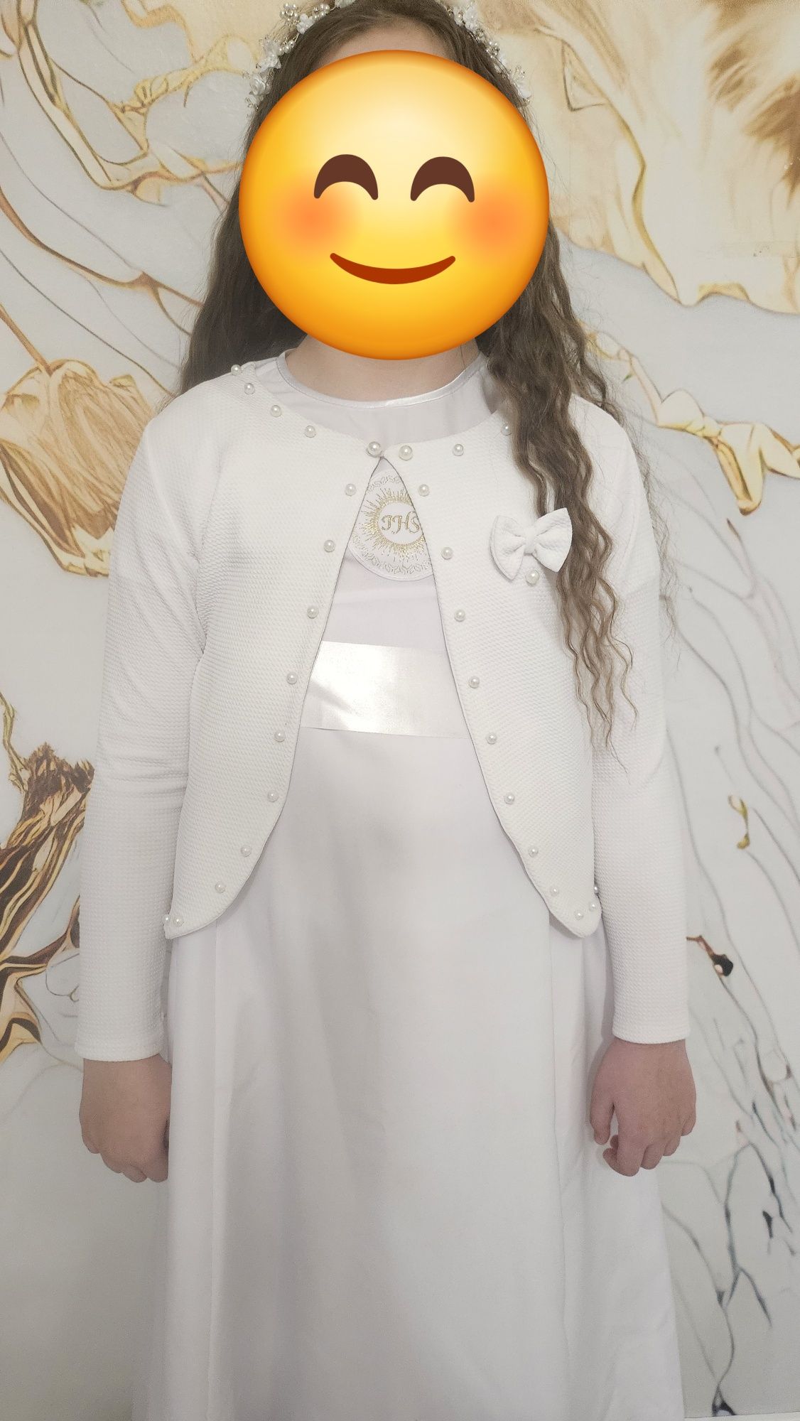 Alba śliczna sukienka 146
