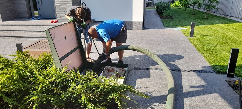 Чистка ям от мула, выкачка септика от ила, обслуживание септика