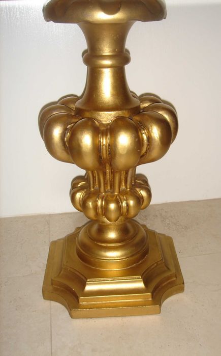 Stary stolik , kwietnik drewniany złocony