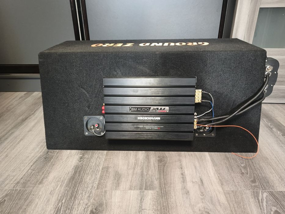 Продам сабвуфер 700 ват